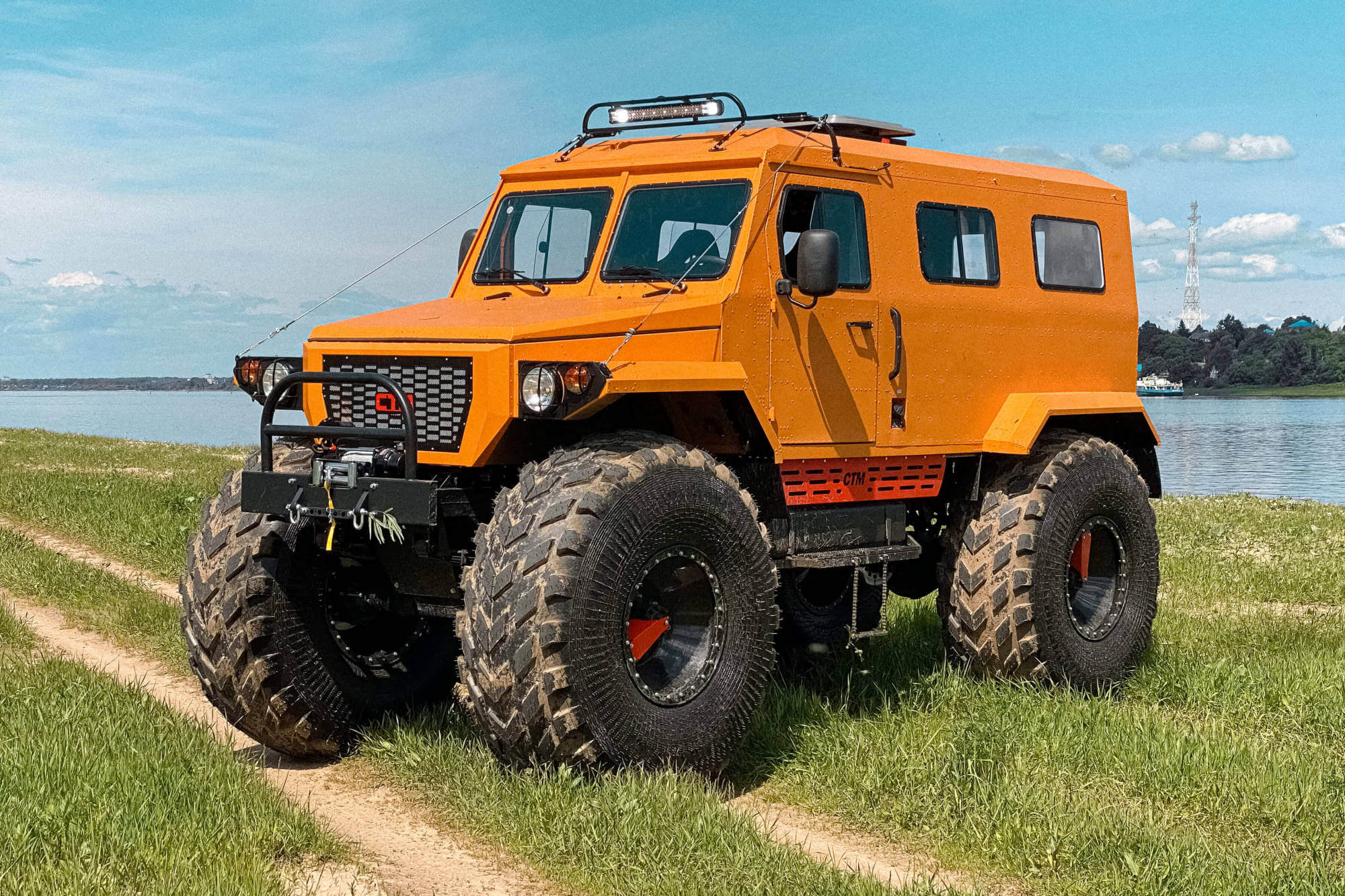 стм-399363 8 мест 1150 кг
